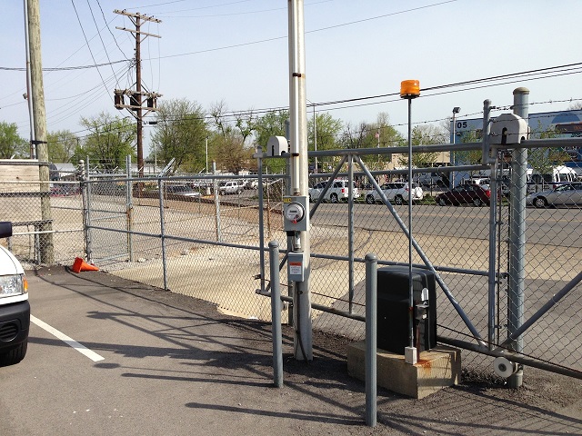 Chain Link Gate & Gate Operator